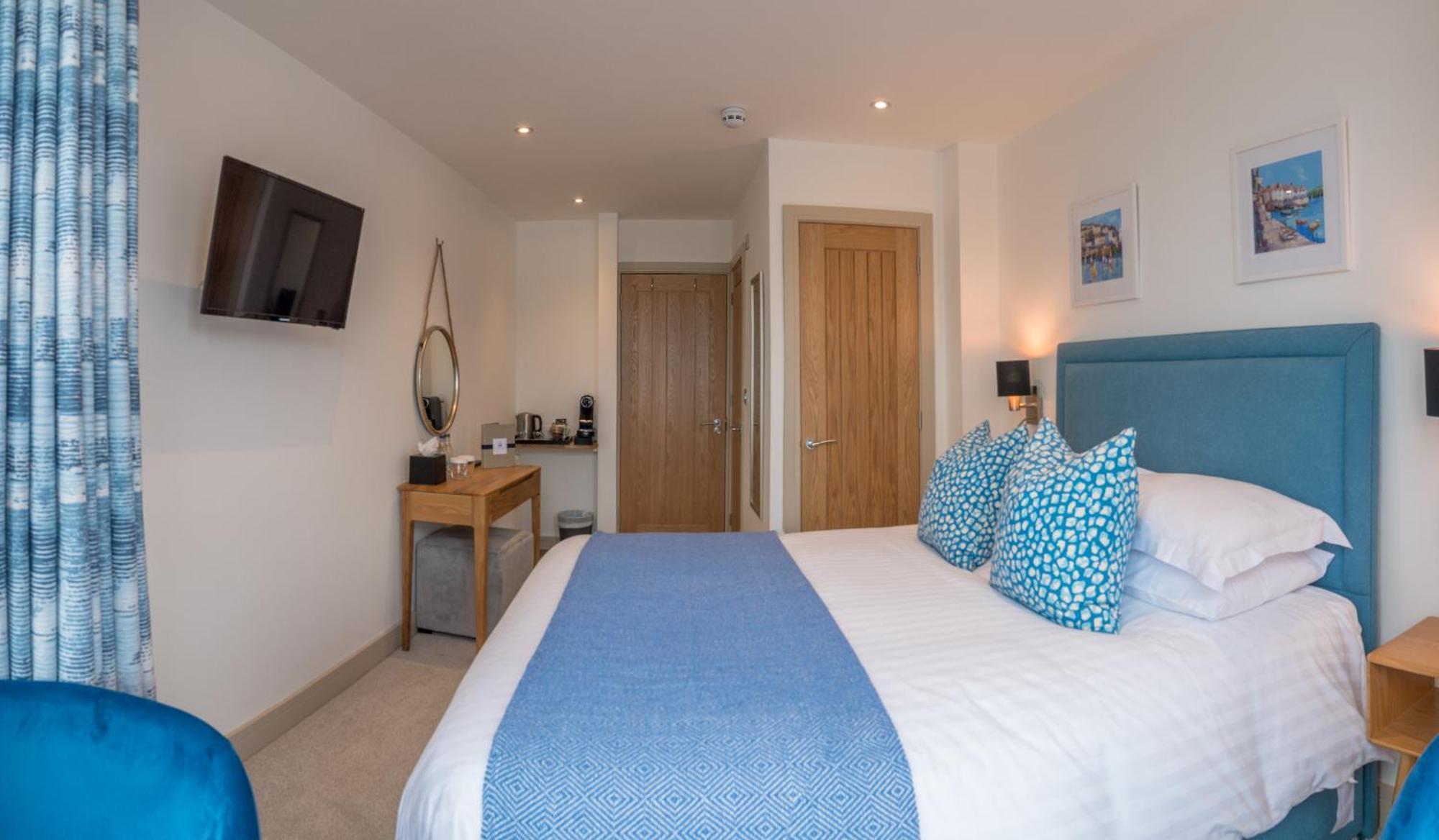 Bed & Breakfast Waterfront House