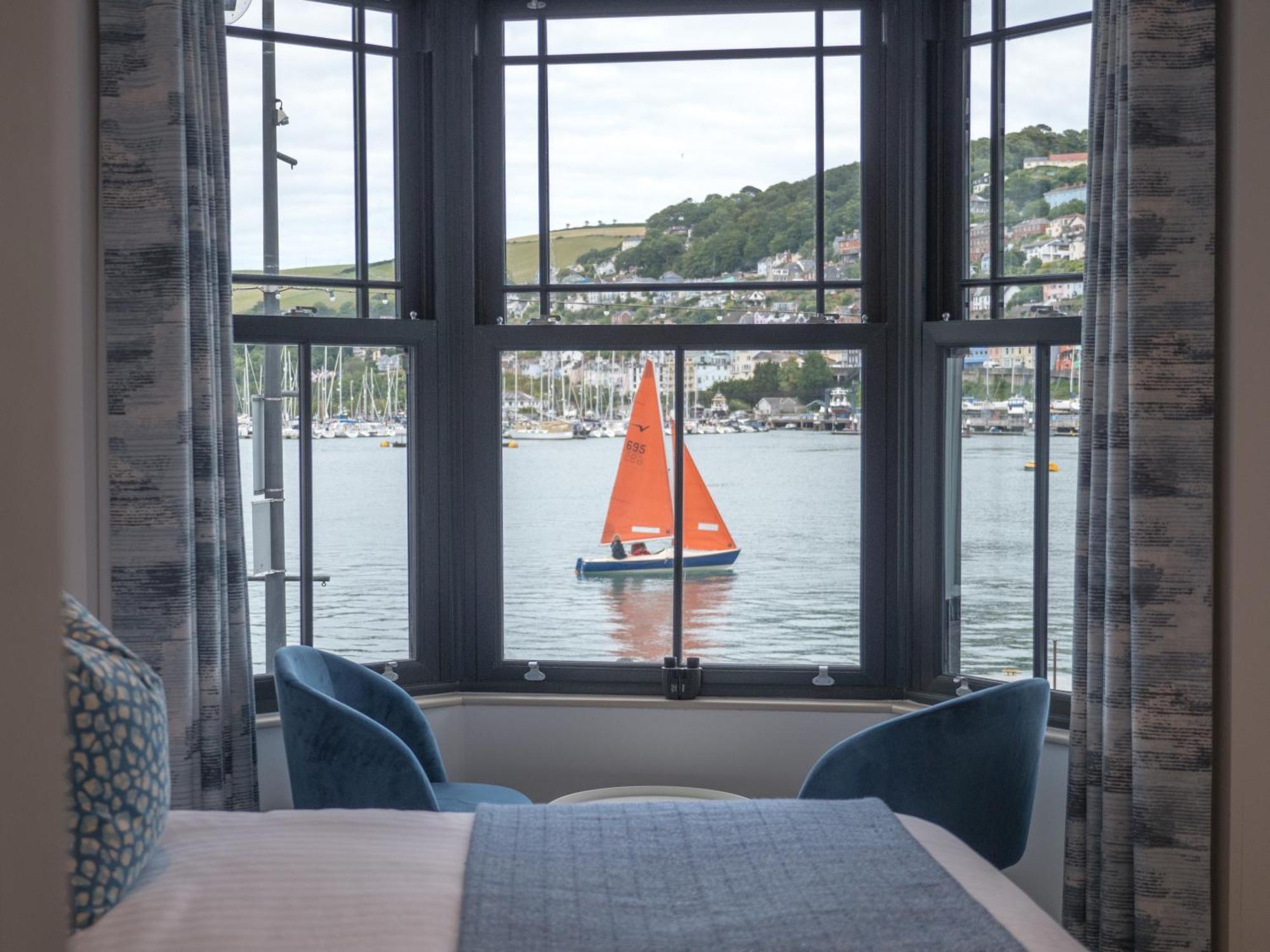 Waterfront House Bed & Breakfast Dartmouth